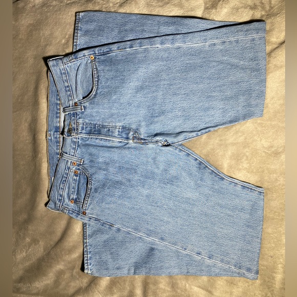 Levi’s 501 Jeans - Picture 4 of 7